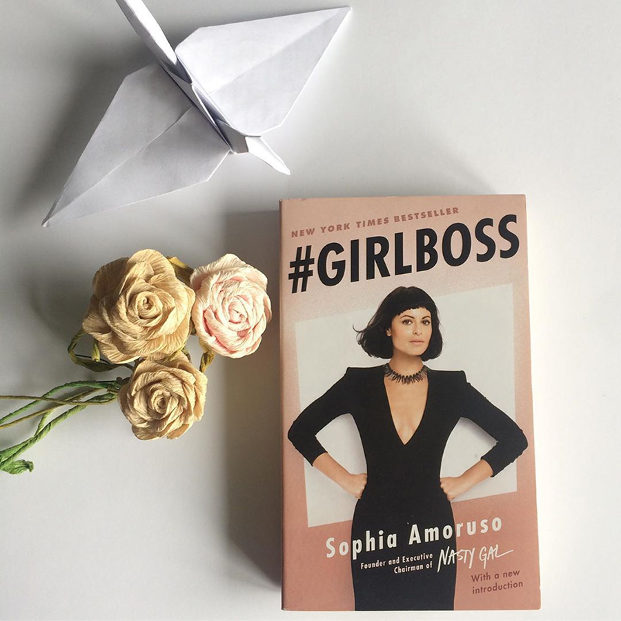 #GIRLBOSS (Written by Sophia Amoruso, Founder and Executive Chairman of Nasty Gal) (With A New Introduction)