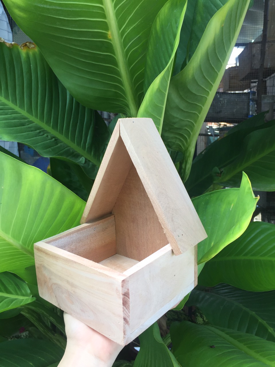 Tổ chim chào mào, chòe than sinh sản chất liệu gỗ cứng tự nhiên bền đẹp tặng kèm móc treo tổ