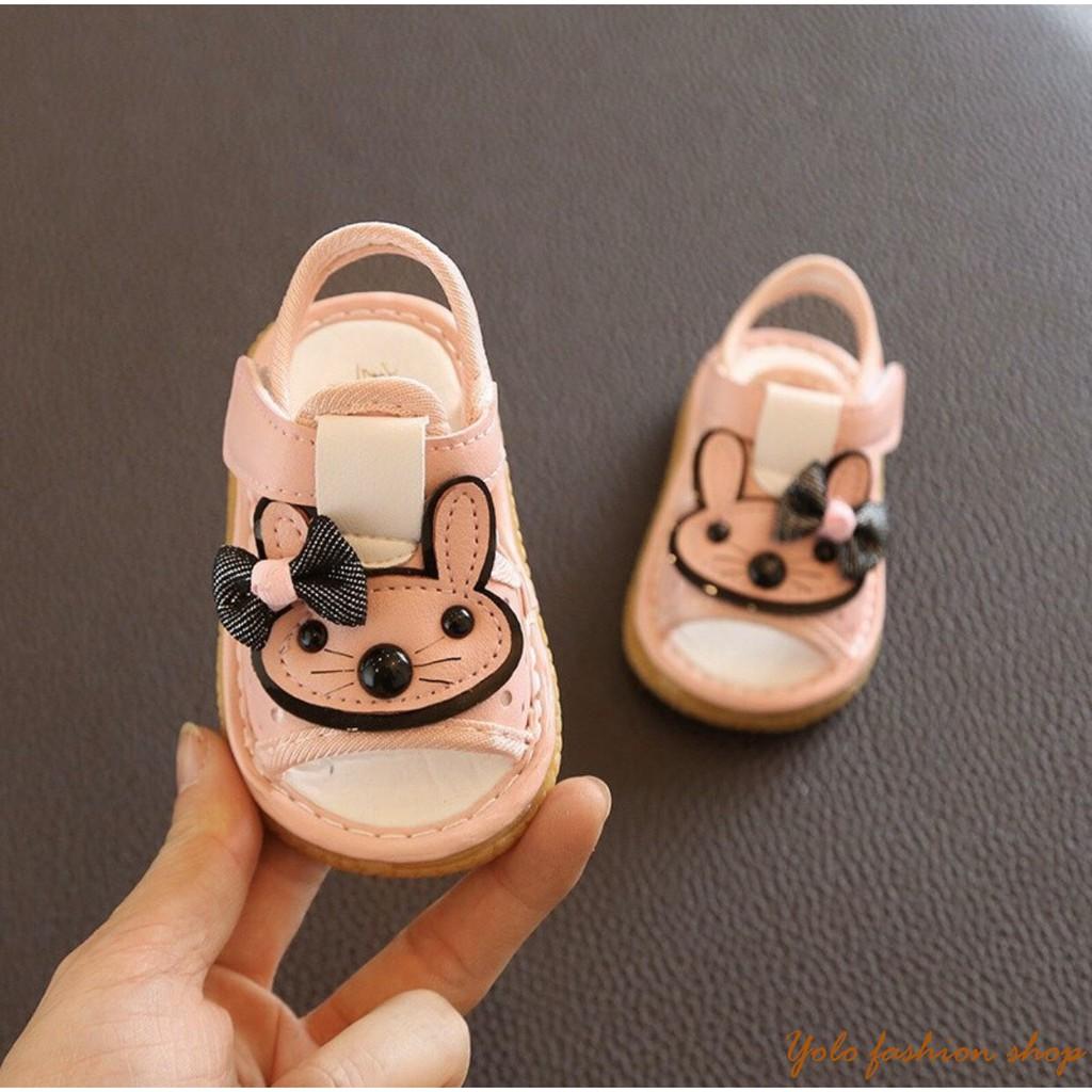 SN6_Giày sandal tập đi cho bé gái hình thỏ siêu dễ thương - Hàng QC cao cấp