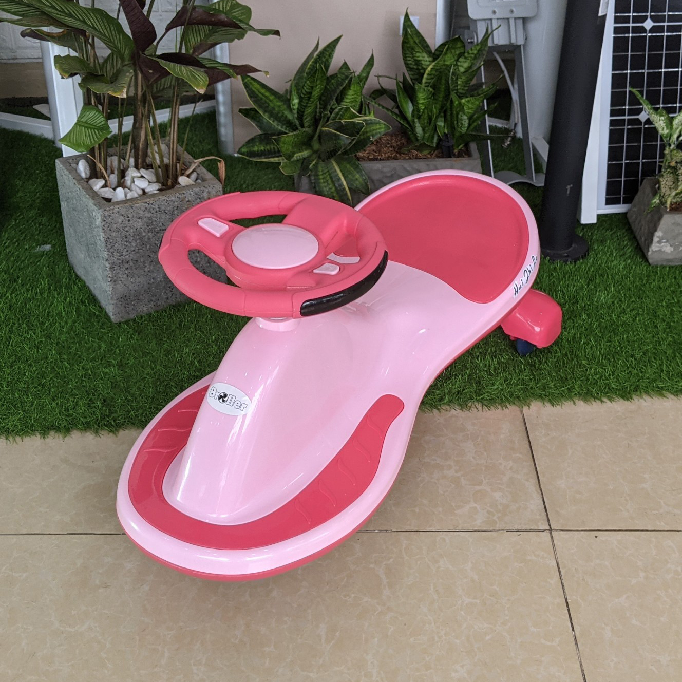 Xe lắc tay cho bé có nhạc BABY PLAZA HZL-929