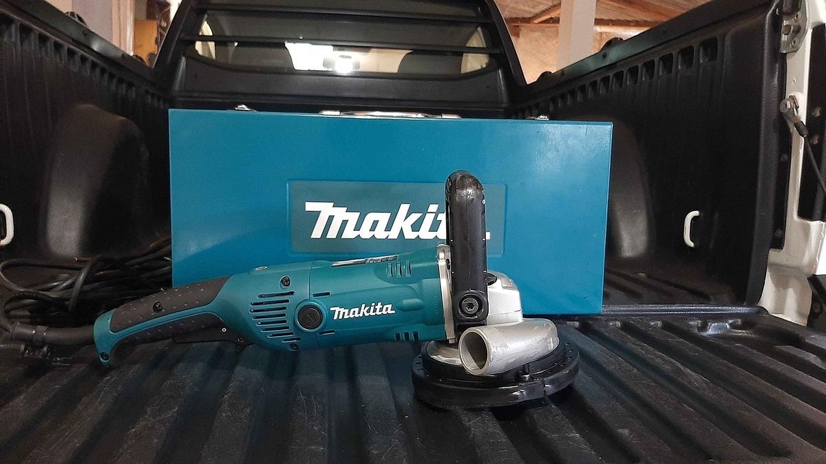 MÁY BÀO BÊ TÔNG 125MM 1400W MAKITA PC5000C - HÀNG CHÍNH HÃNG