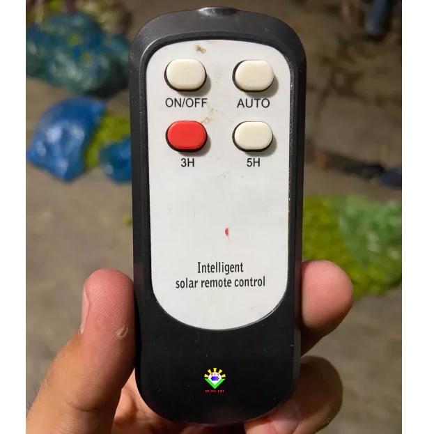 Điều khiển từ xa năng lượng mặt trời