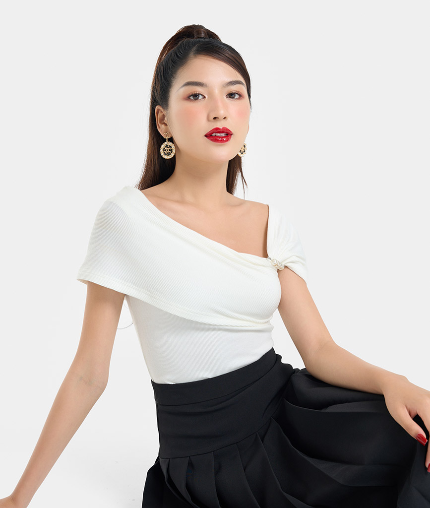 Áo Thun Nữ Thời Trang HNOSS Lệch Vai Phối Ngọc HNATH033