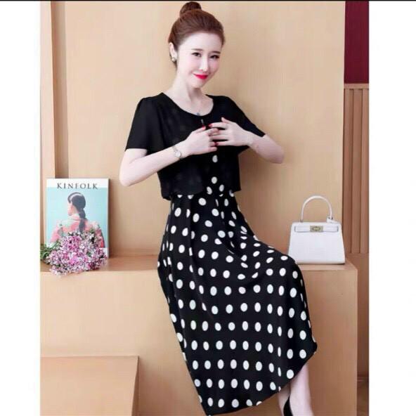 ĐẦM LỤA KÈM ÁO CHOÀNG,CHÂN VÁY CHẤM BI SANG CHẢNH
