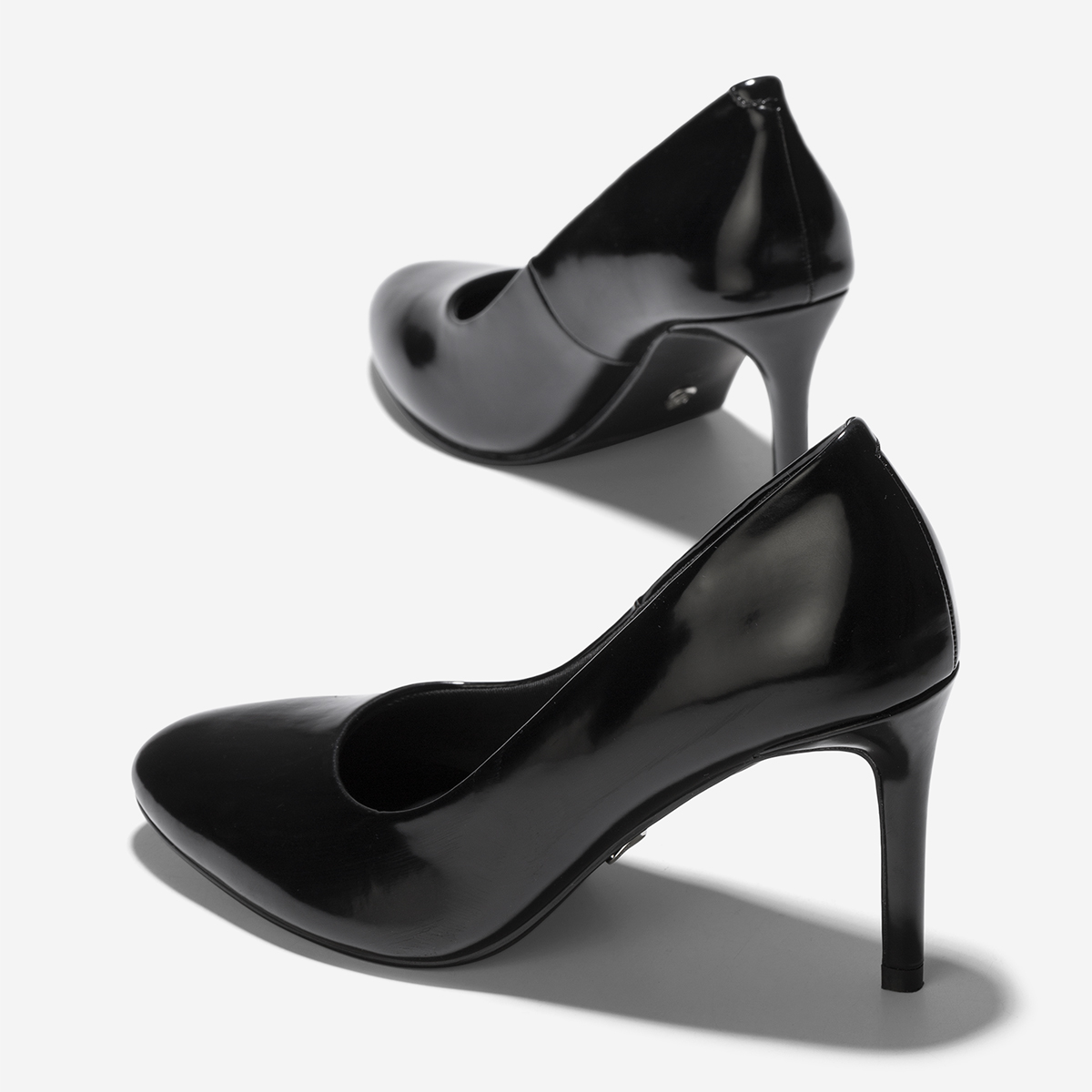 Giày bít mũi tròn stiletto heel - BMN 0650