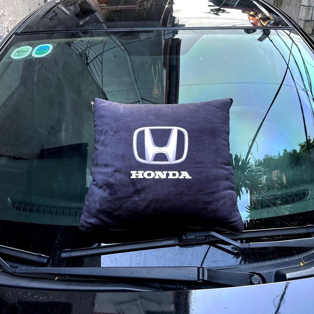 Chăn gối đa năng 2 trong 1 dành cho ô tô họa tiết hãng xe Honda Civic, City, CRV, HRV in logo 3D chất liệu bông tuyết
