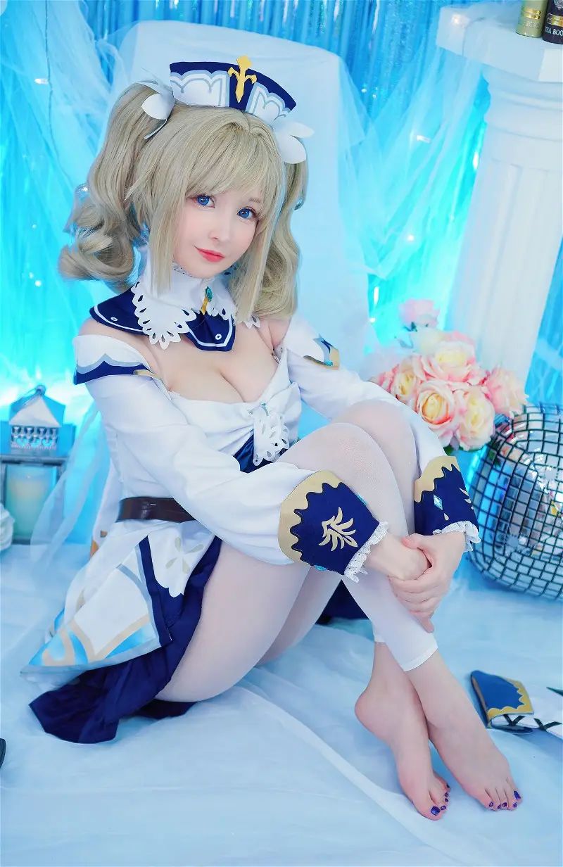 hình cosplay chapter 33 51