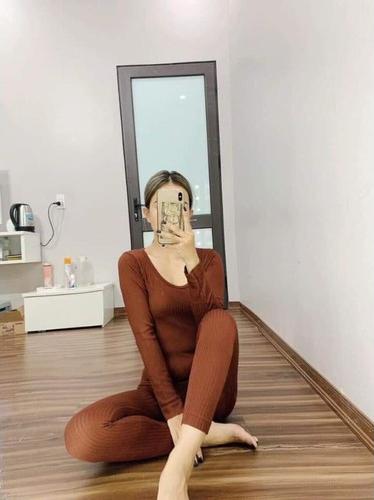 Bộ quần áo giữ nhiệt cao cấp chất liệu len tăm cho người dưới 65 kg shop giao mầu đen