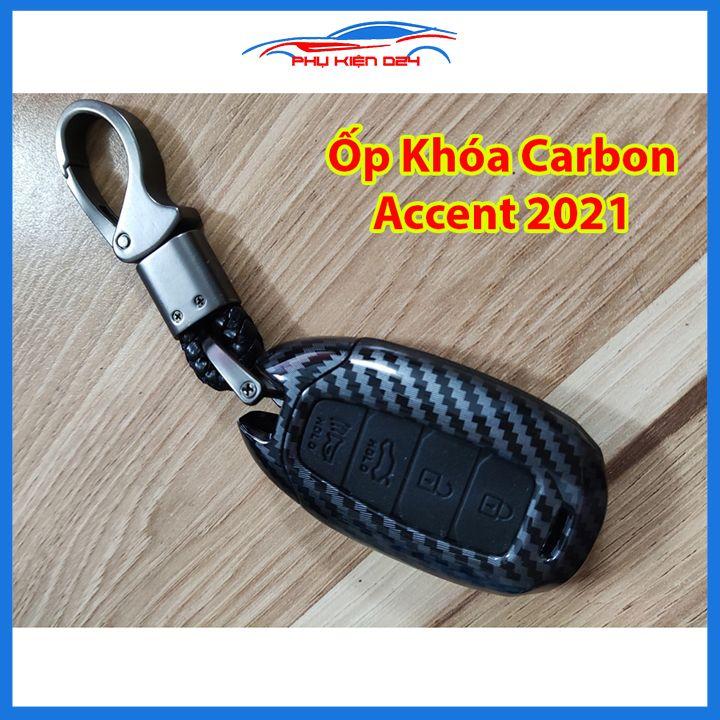 Ốp vỏ bọc chìa khóa xe Accent 2021-2022 sợi nhựa cacbon kèm móc treo Inox