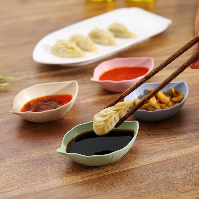 Chén dĩa đựng gia vị, nước chấm thiết kế hình chiếc lá nhiều màu xinh xắn nhựa lúa mạch thân thiện với môi trường