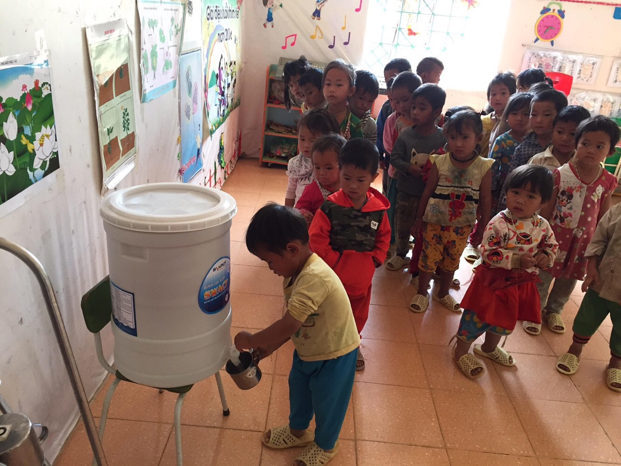 Bình lọc gốm, SWACF 20LCWF - Công nghệ Unicef tài trợ