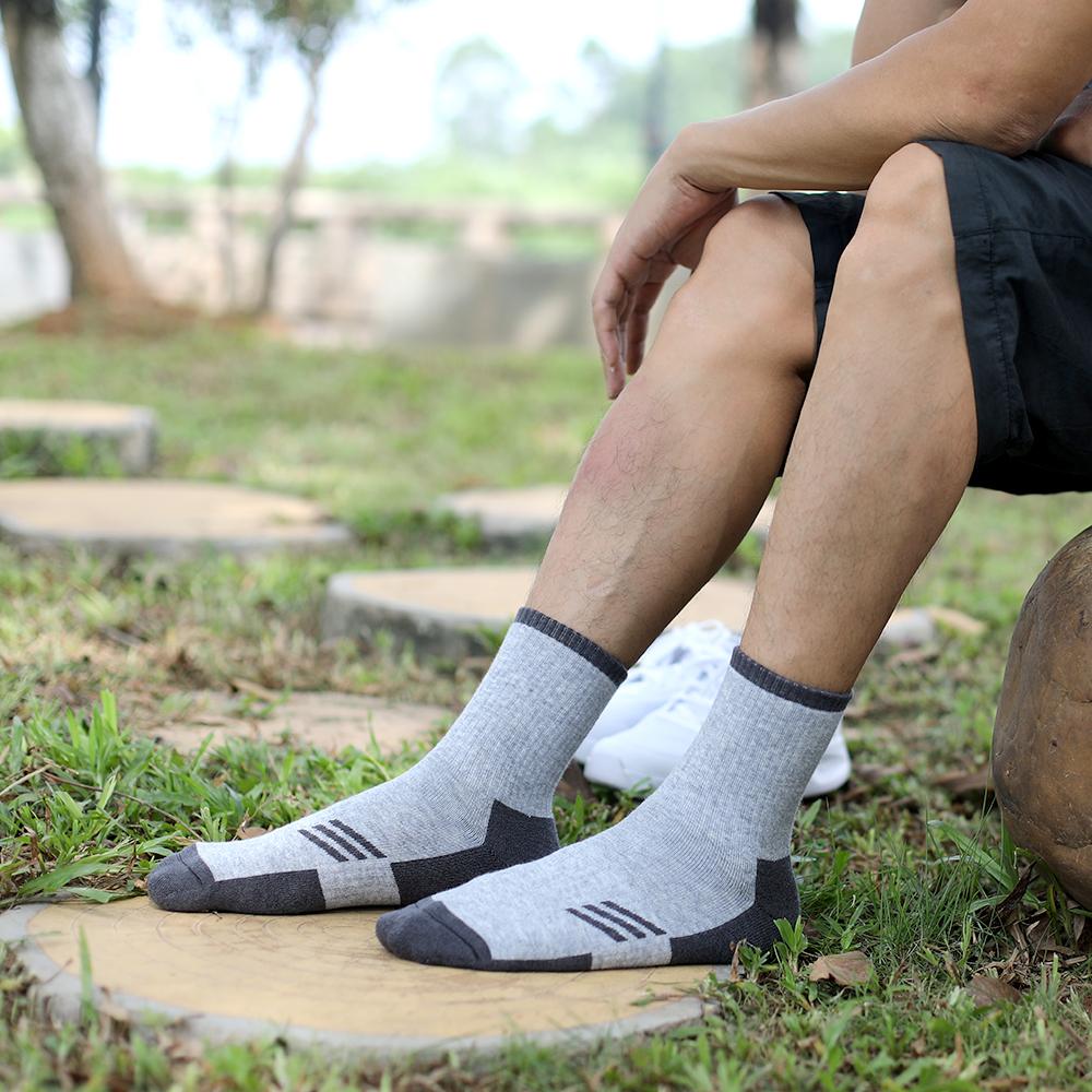 Set 3 Đôi Vớ Thể Thao Chống Trơn Trượt Thoáng Khí
