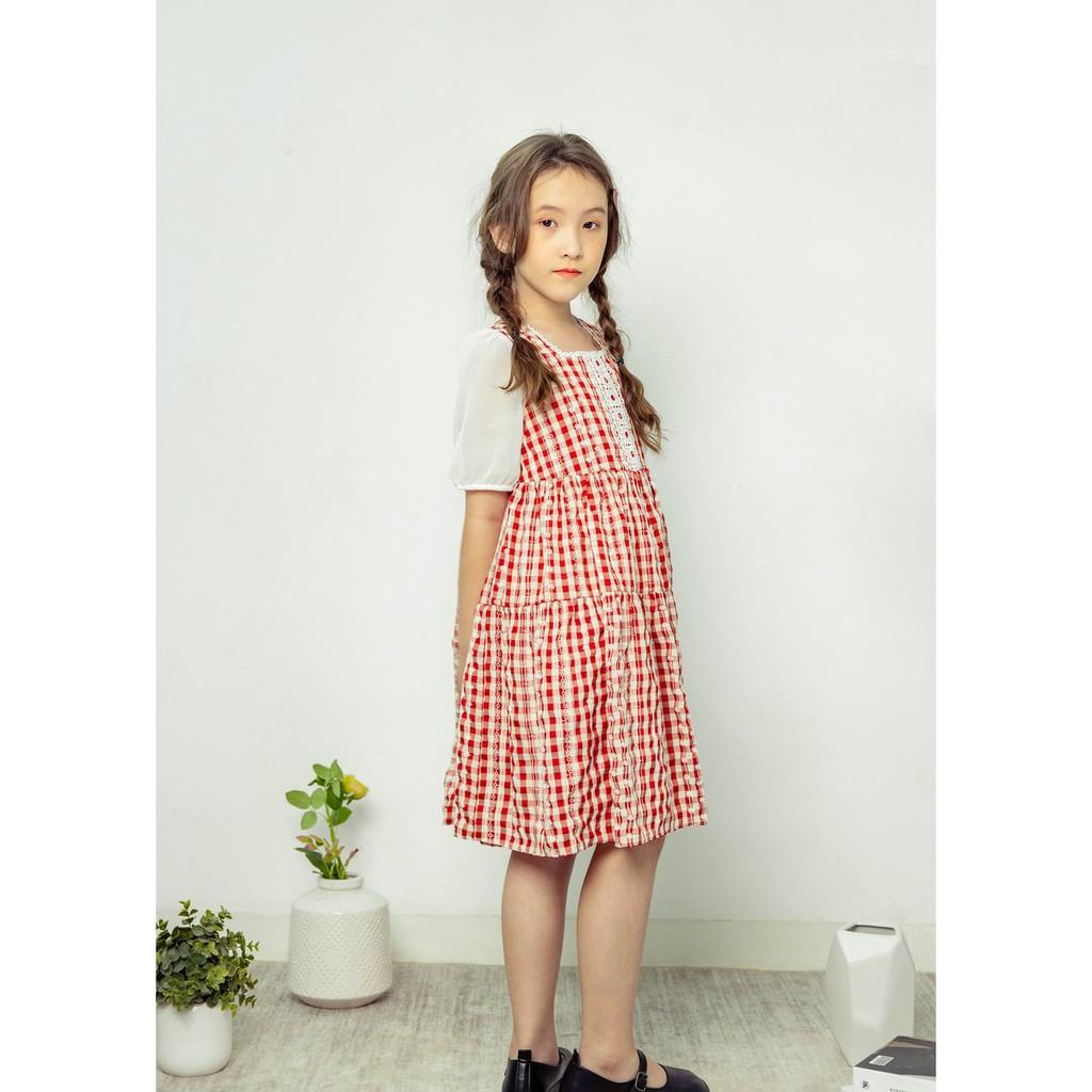 Váy đầm bé gái BYZU, vải cotton caro hoa nhí màu đỏ xinh xắn