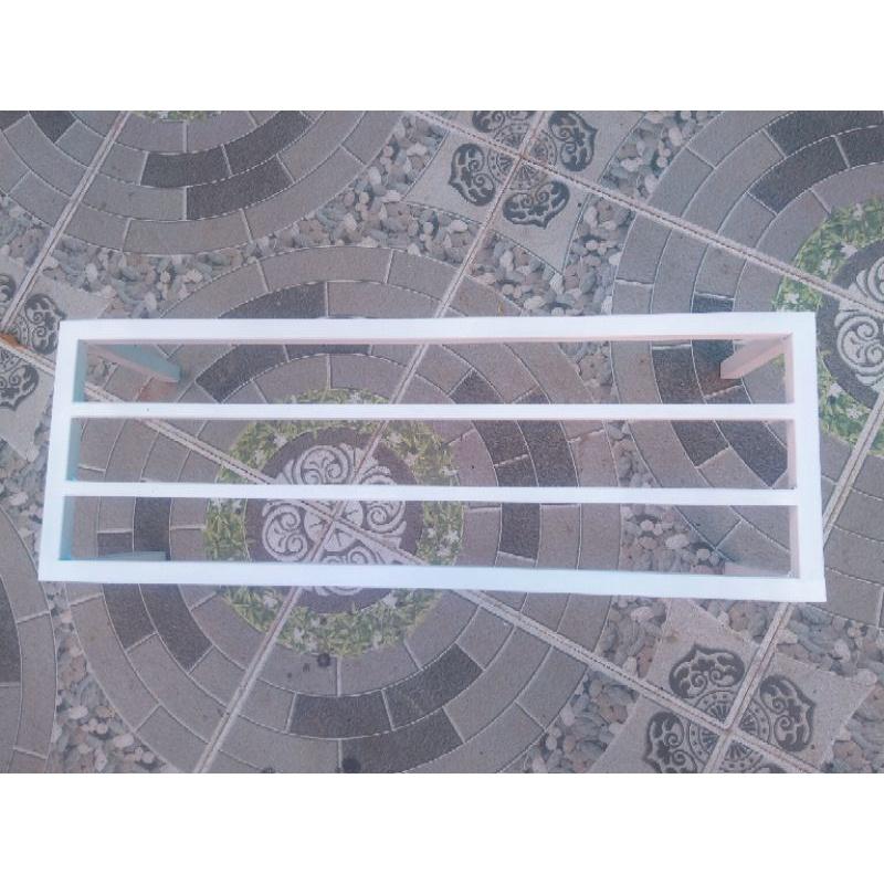Kệ thép kê chậu cây ban công sân thượng. Dài 70cm. Rộng 25cm. Cao 20cm. 2 nan phụ. 4 chân. hộp thép 2x2cm