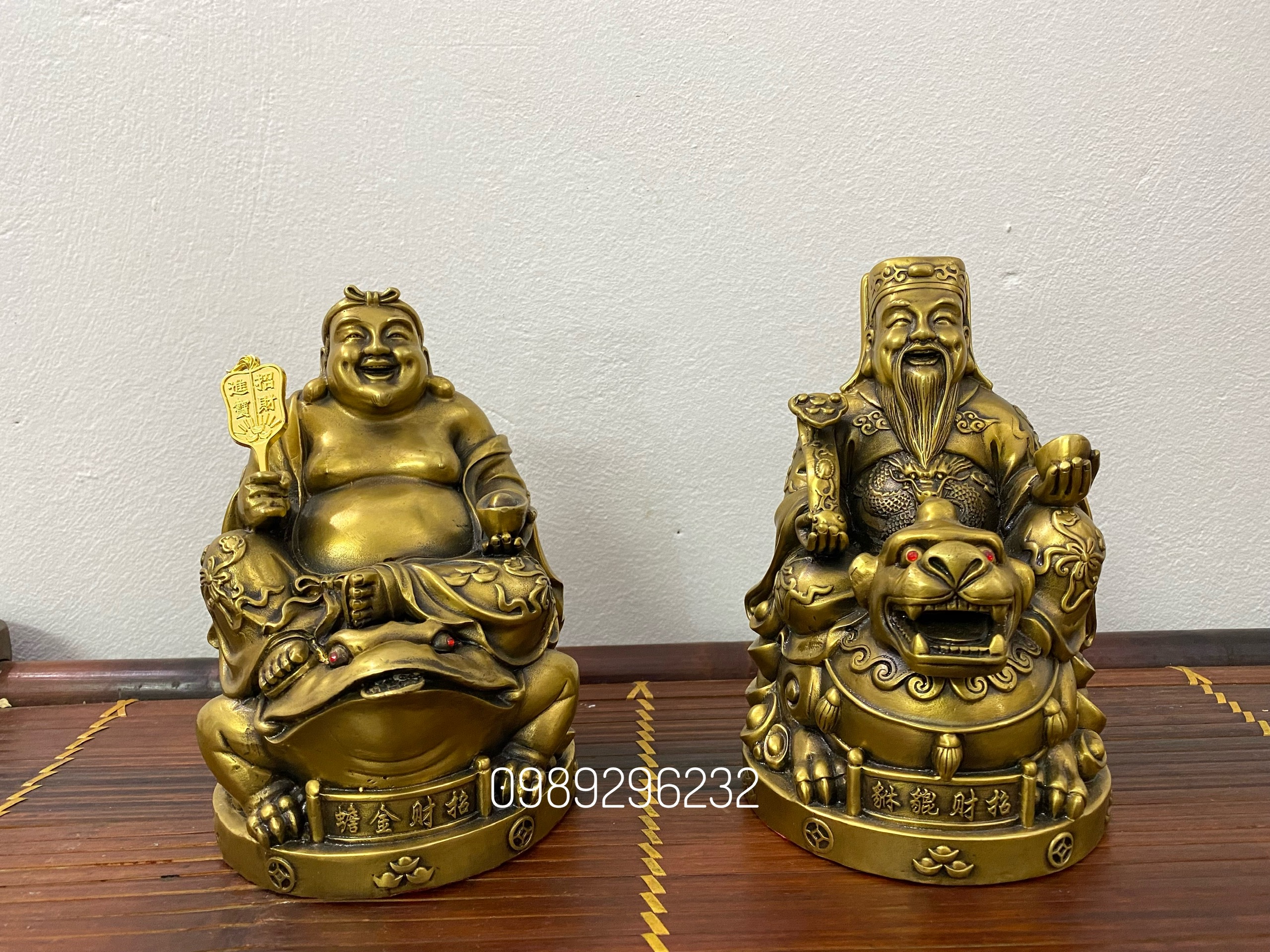 Bộ Tượng Ông Thần Tài Ông Địa bằng đồng