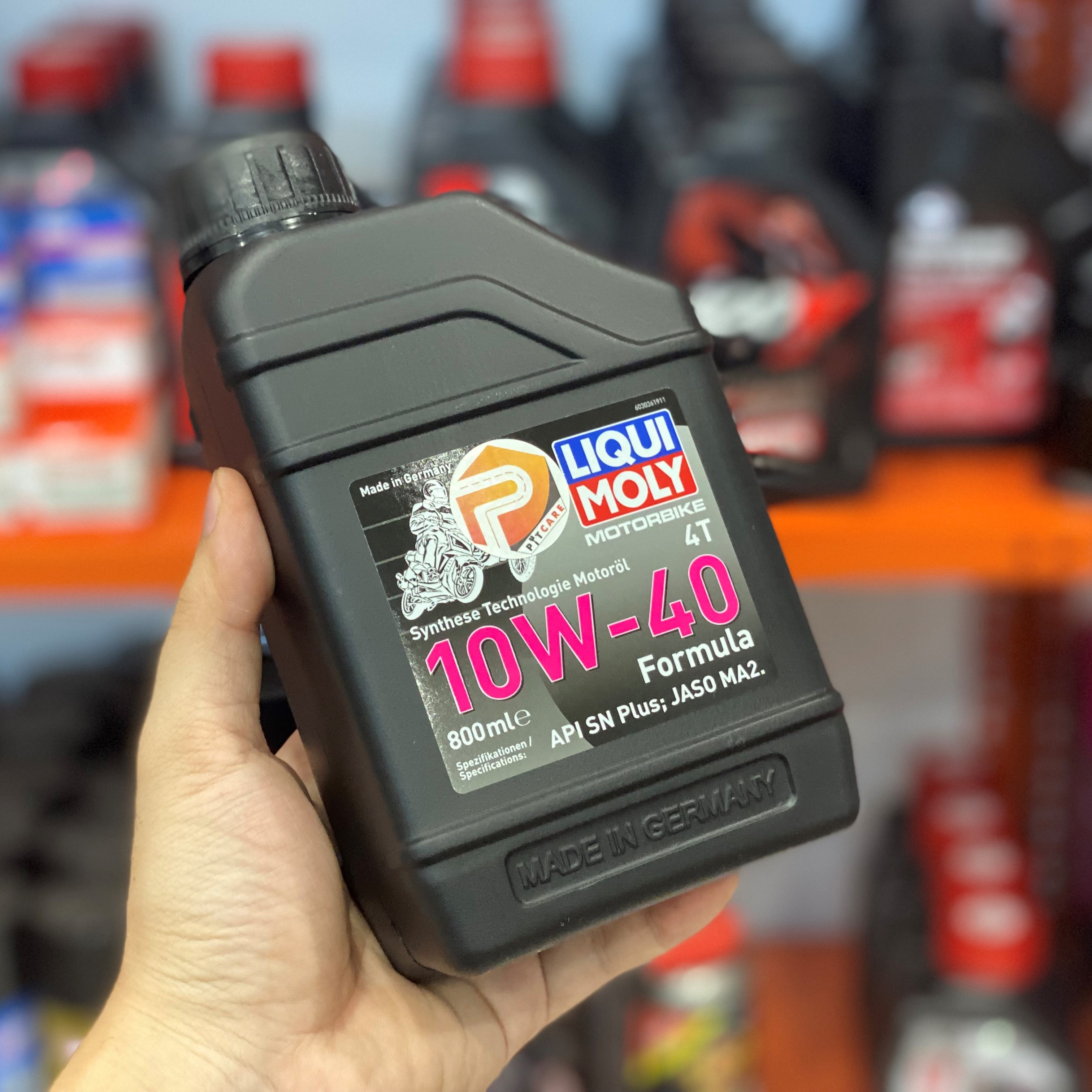 Nhớt Xe Máy Liqui Moly 3036 Motobike 4T 10W40 Formular 800ml