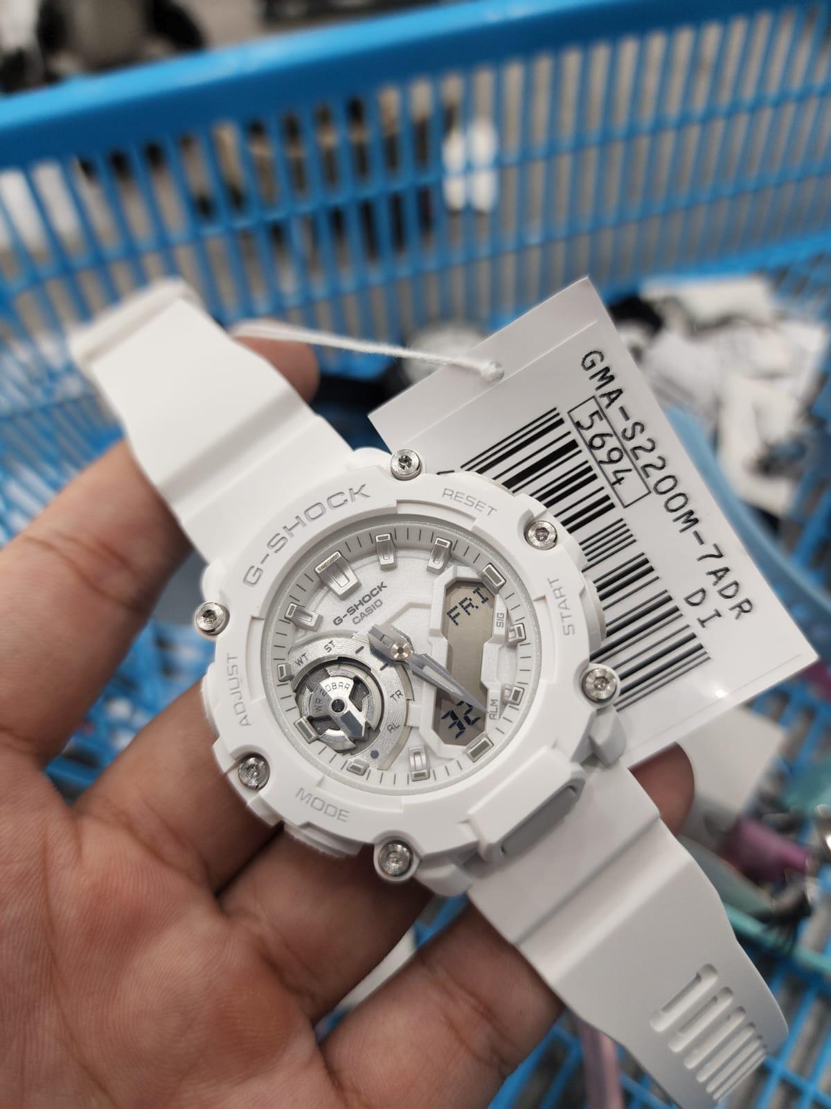 Đồng Hồ Nữ Dây Nhựa G-Shock GMA-S2200M-7ADR Lõi Carbon | Chống Nước 200m | GMA-S2200M-7A