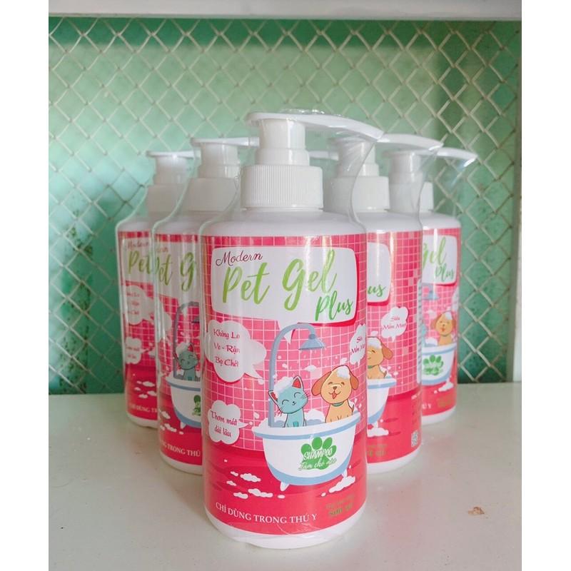 Sữa Tắm Pet Gel Plus - 500ml - Sữa Tắm cho chó mèo giúp trị ve rận, khử mùi và giúp da lông khỏe mạnh