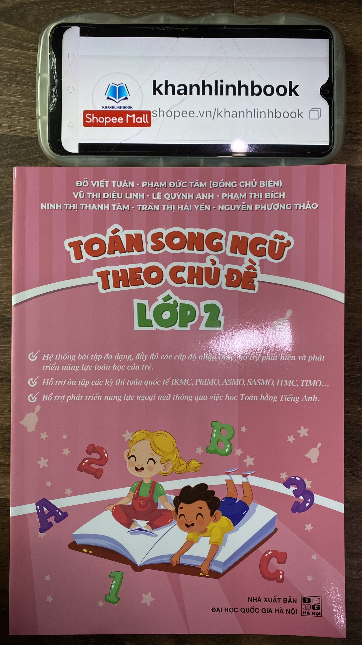 Sách - toán song ngữ theo chủ đề lớp 2