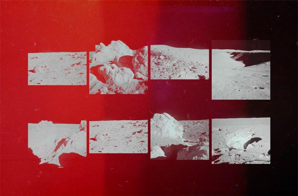 Sách - Space : The Passenger by Various