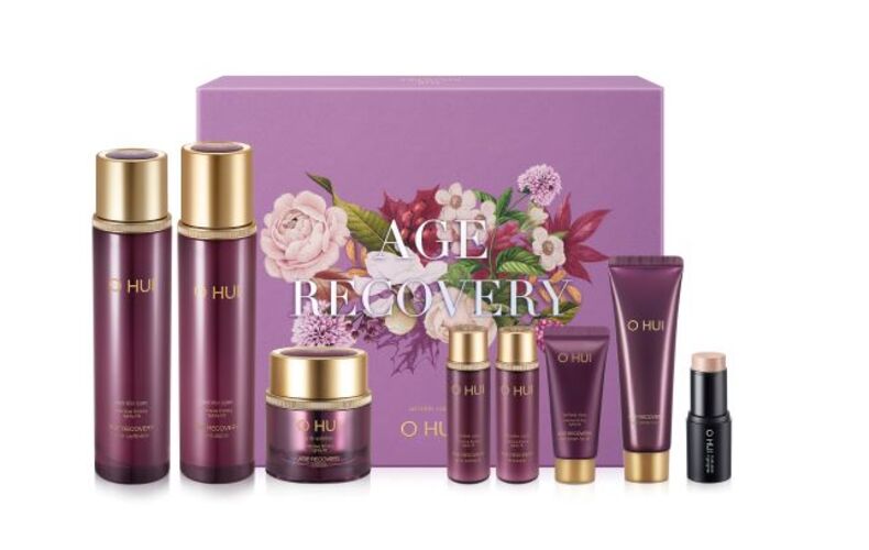 Bộ phục hồi da lão hoá OHUI Age Recovery 3pcs Special Set