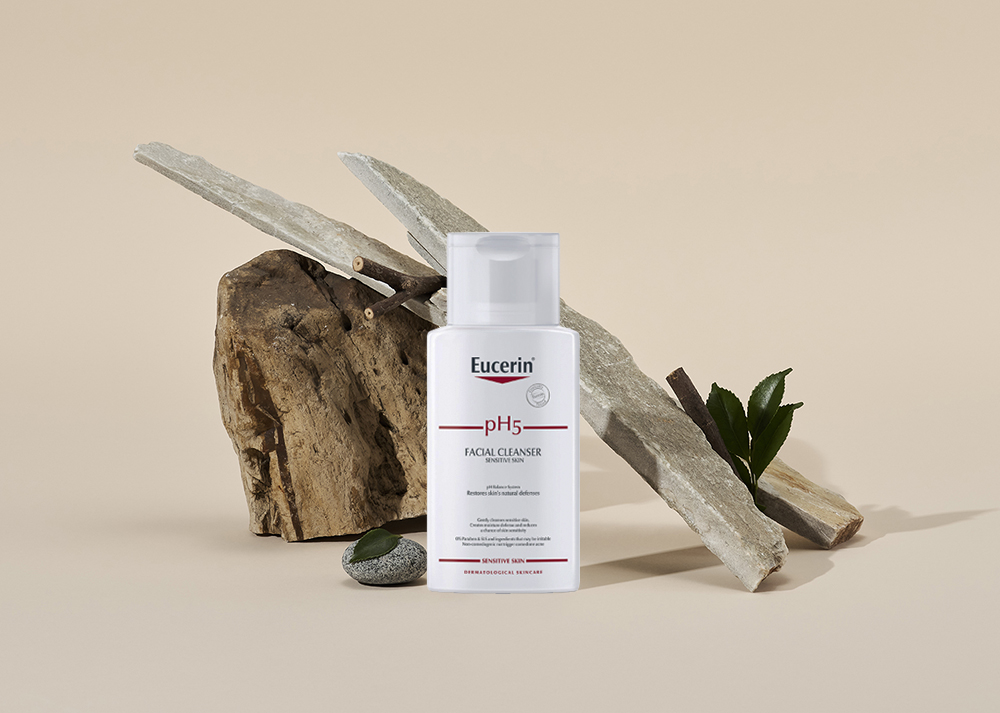 Sữa Rửa Mặt Eucerin Không Gây Kích Ứng Cho Da Nhạy Cảm Ph5 100ml