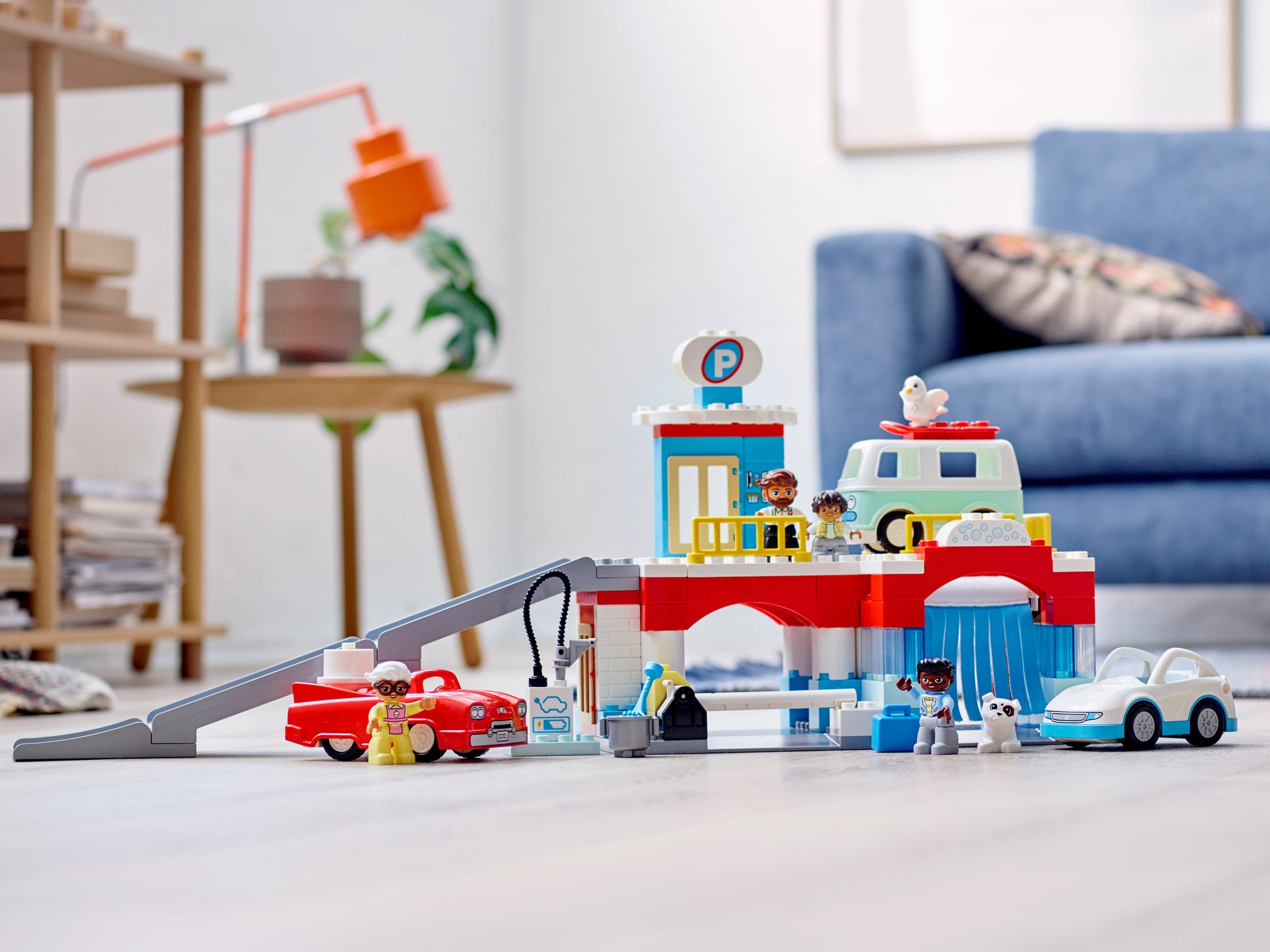 LEGO - DUPLO - 10948 - Nhà Để Xe Và Rửa Xe