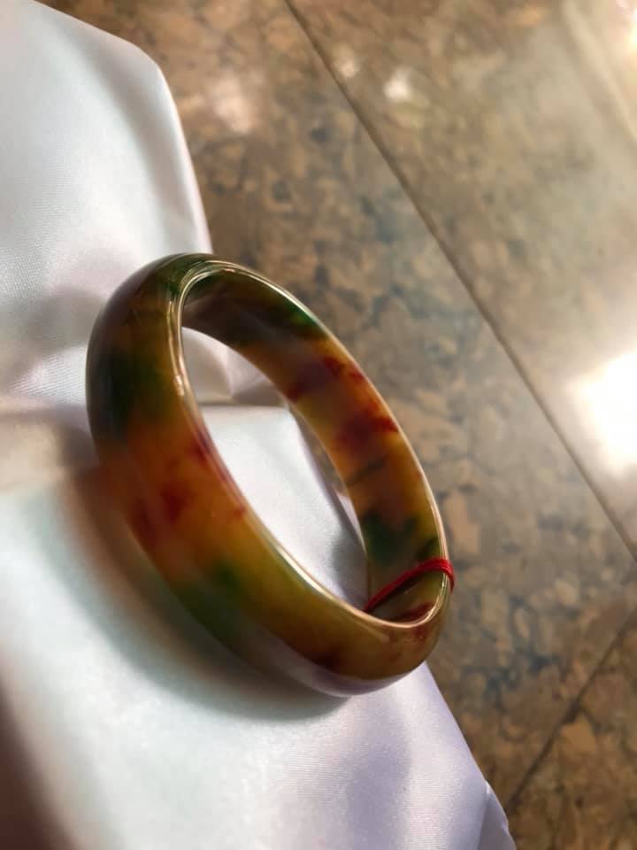 VÒNG BẢN HẸ ĐÁ MÃ NÃO TỨ QUÝ 56 ĐỦ MÀU NỮ 55KG ĐẾN 67KG ĐEO SIZE VÒNG ĐEO VỪA TAY 56 VÒNG NGOÀI 71MM4 ĐỘ DẦY 7MM4 CAO 14MM9