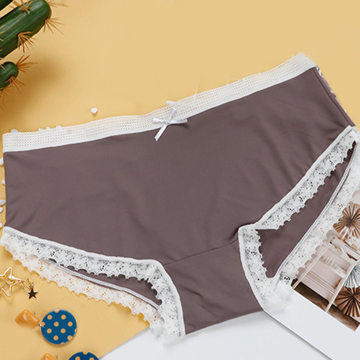 Combo Hộp 4 Quần Lót Chất Lạnh Siêu Đẹp - Q145