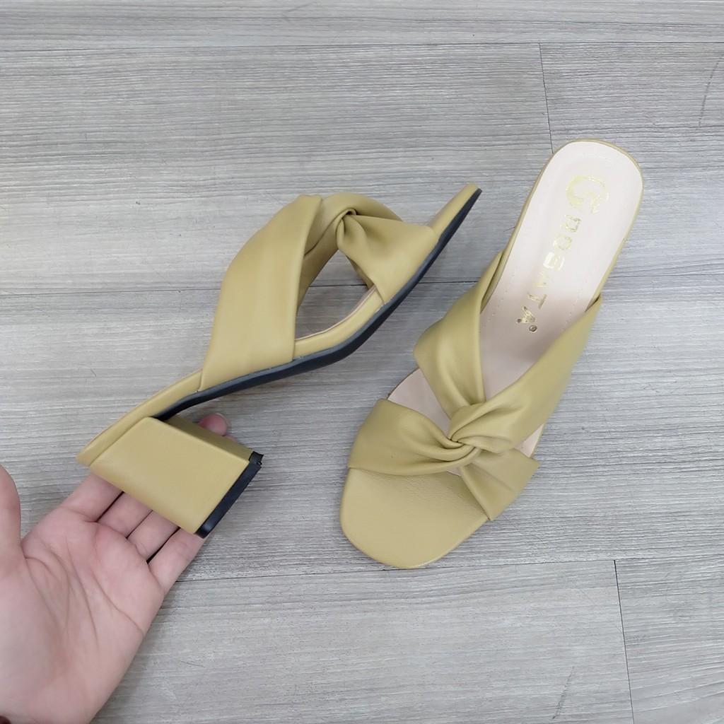 Dép nữ quai da lì cao cấp ROSATA RO337 5p đế trụ - Vàng, Kem - HÀNG VIỆT NAM - BKSTORE