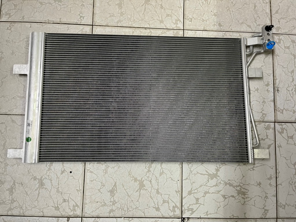 Dàn nóng điều hoà MG 5 2020-