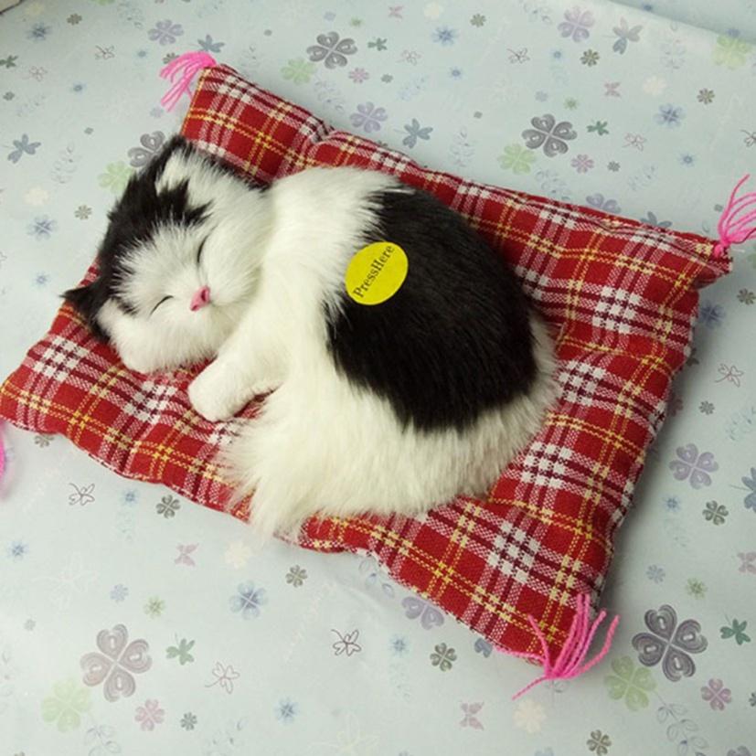 Mô hình chú mèo nằm ngủ nhồi bông xinh xắn dùng trang trí ô tô xe hơi lõi than hoạt tính có âm thanh