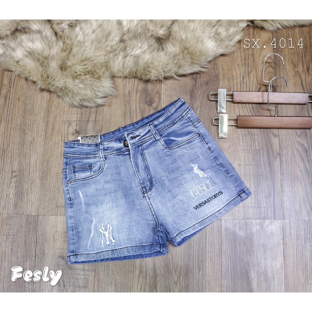 Quần Sooc Jeans Thêu Chữ Lưng Cao