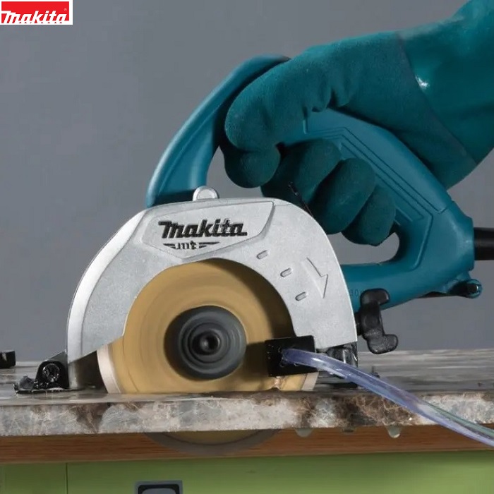 Máy cắt đá / gạch Makita MT M0401B (110mm - 1200W) - Hàng Chính Hãng