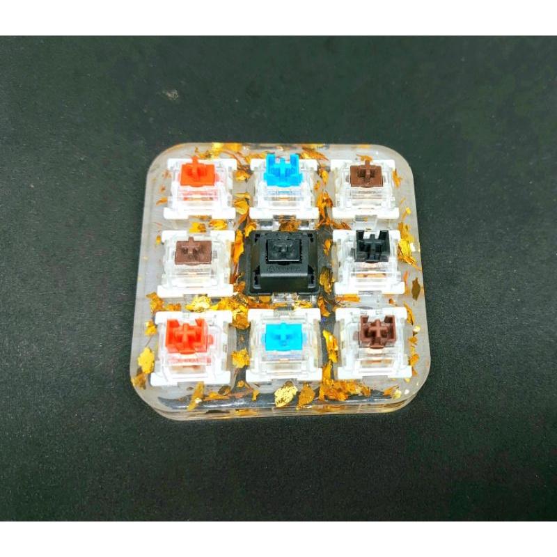 Switch Tester resin 9 key họa tiết lá vàng.