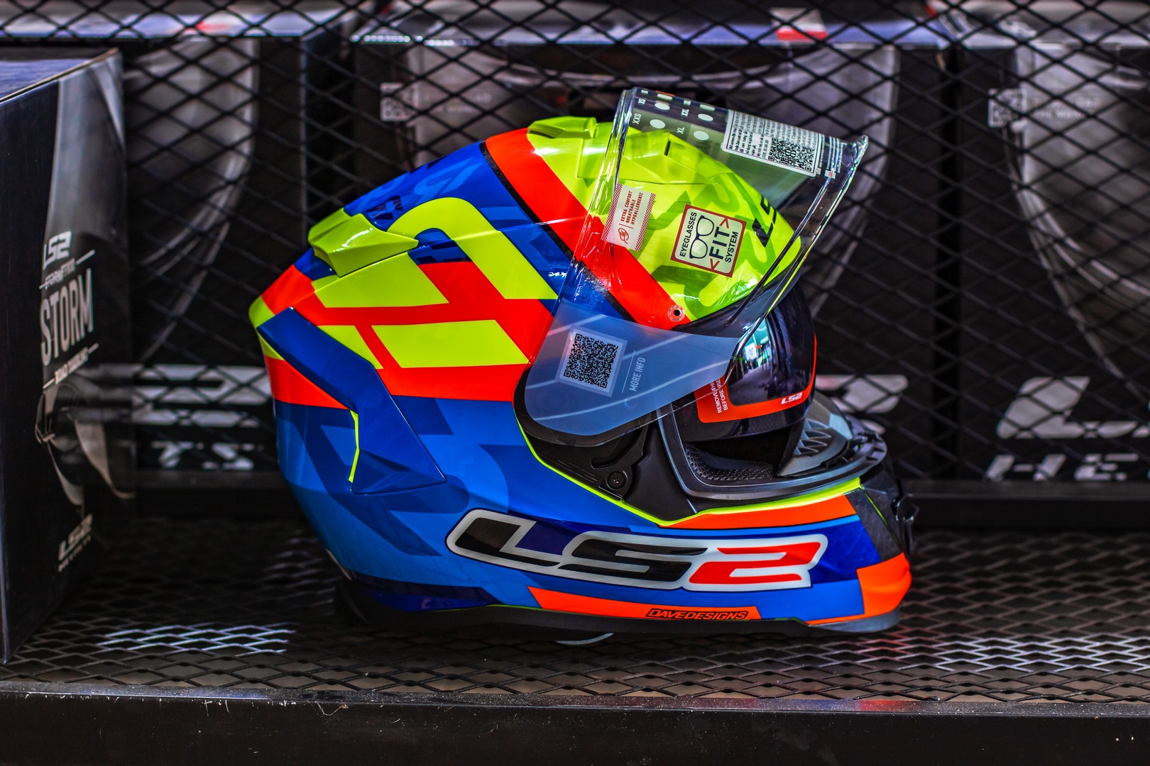 Mũ Bảo Hiểm Fullface Hai Kính LS2 FF800 Storm