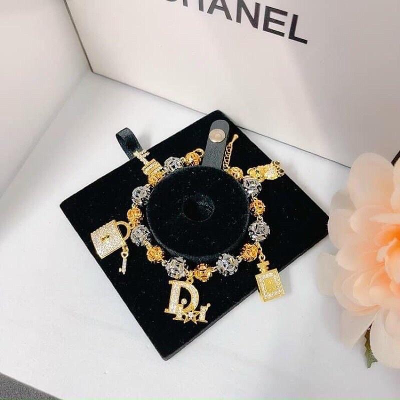 Lắc tay pan.do.ra 5 charm