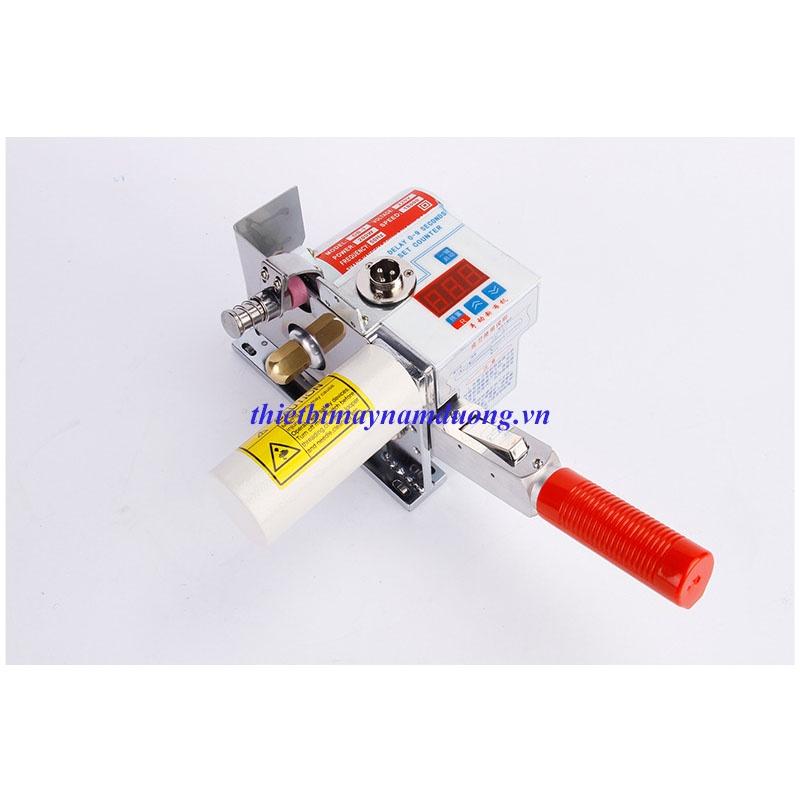 Máy cắt đầu bàn