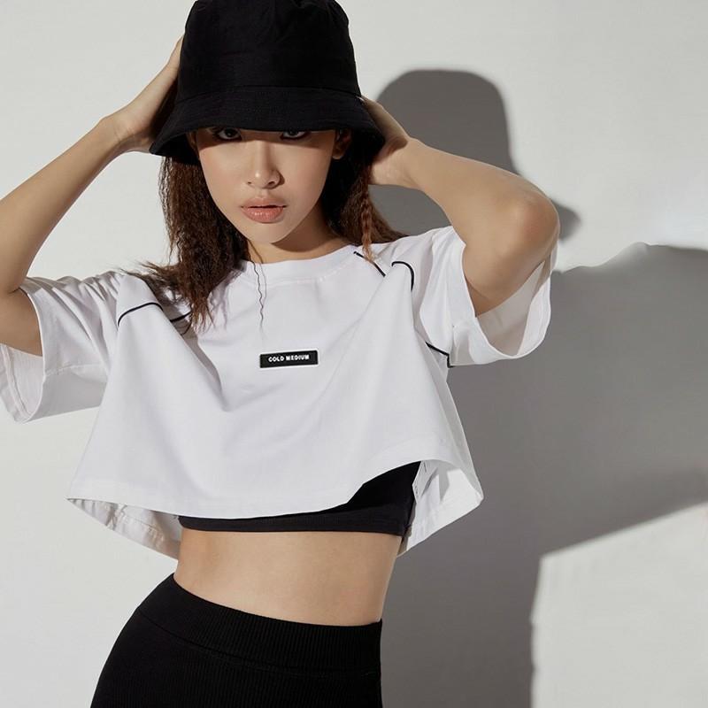 Áo Croptop nữ,Áo thun croptop ngắn màu đen- trắng