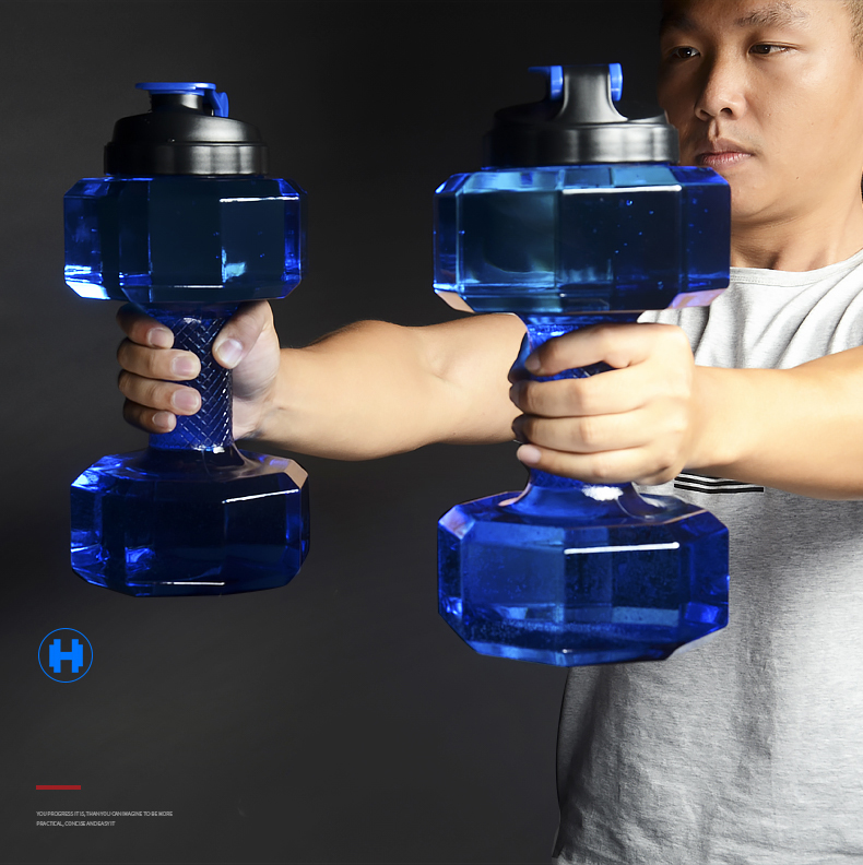 Bình Nước Nhựa Hình Tạ 2600ML Phù Hợp Khi Tập Gym Thể Thao Hình Tạ