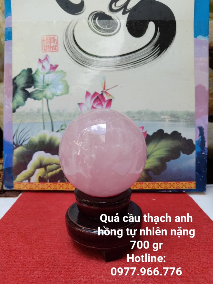 Quả Cầu Đá Thach Anh Hồng Phong Thủy Có Tặng Kèm Đế Gỗ Xoay