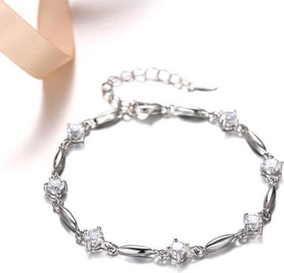 Lắc tay hạt gạo xinh đá thạch anh