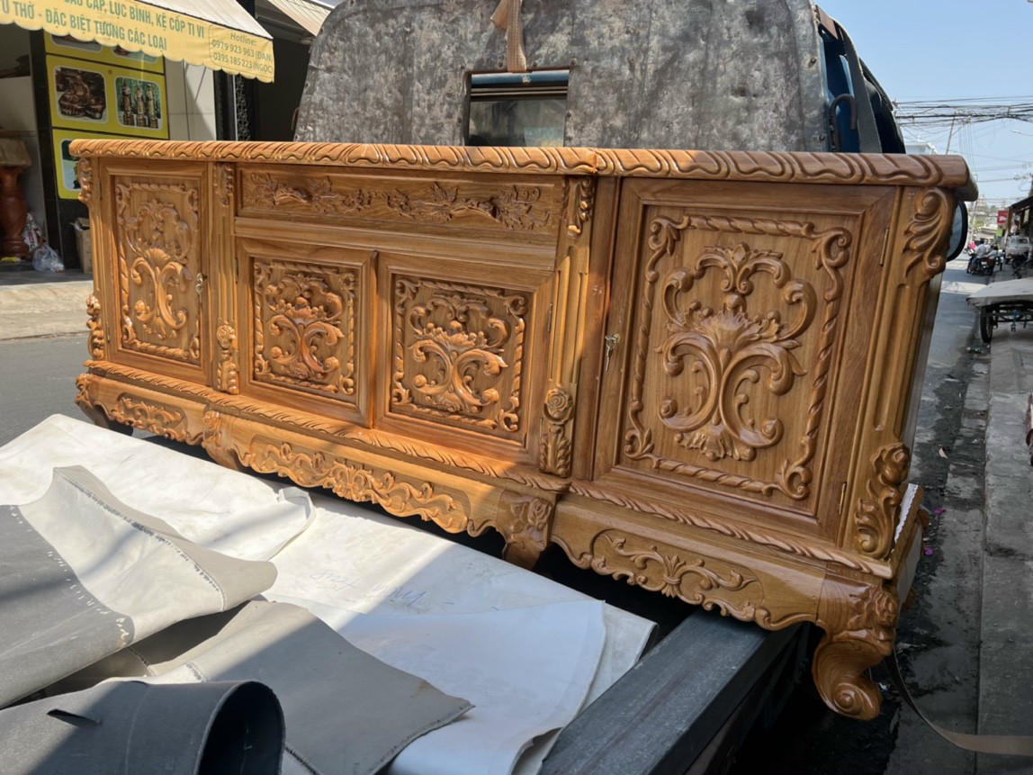 KỆ TIVI ĐỂ PHÒNG KHÁCH HOA LÁ TÂY GỖ GÕ MẪU BẰNG 1M6-1M8-2M-2M2