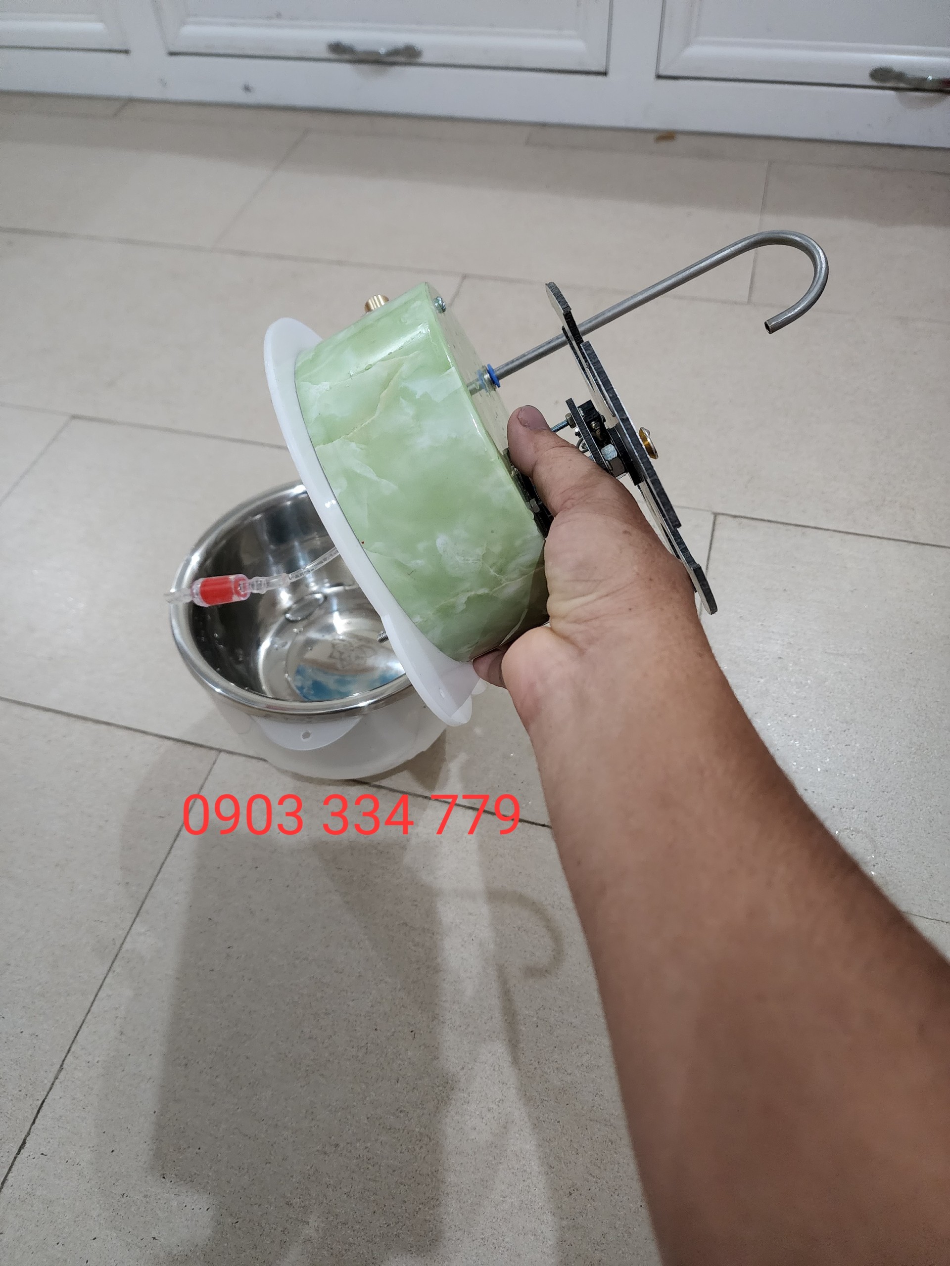 Tô rót rươu điện tử 5 ly 4.0 có ngăn ướp đá
