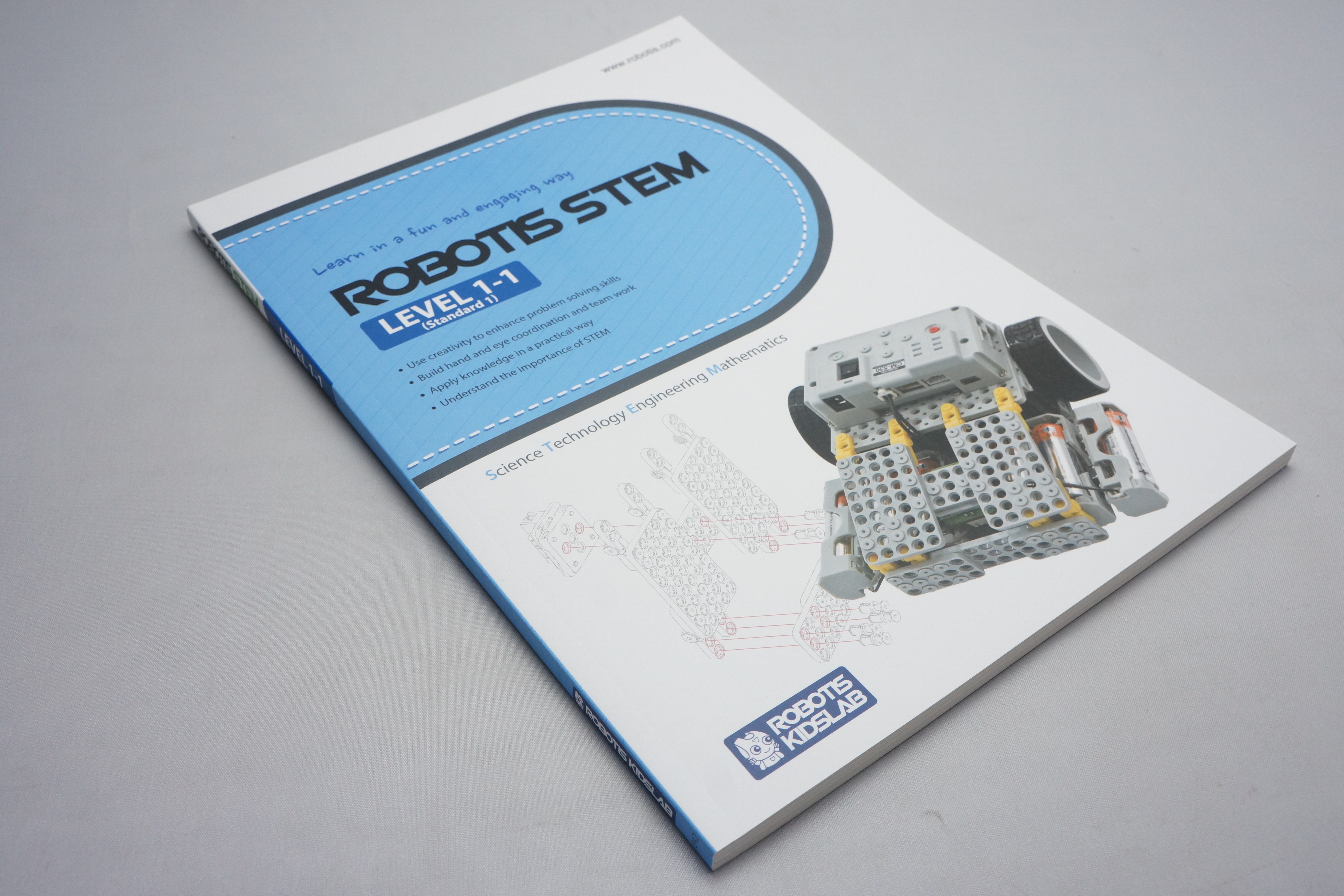 ROBOTIS STEM LEVEL 1- Hàng nhập khẩu