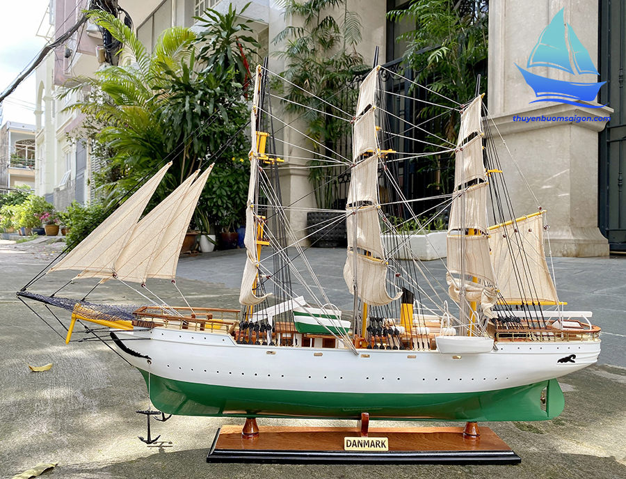 Mô hình thuyền buồm phong thủy Danmark dài 100cm hàng cao cấp lắp ráp sẵn, thuyền gỗ trang trí nhà cửa, quà tặng khai trương công ty