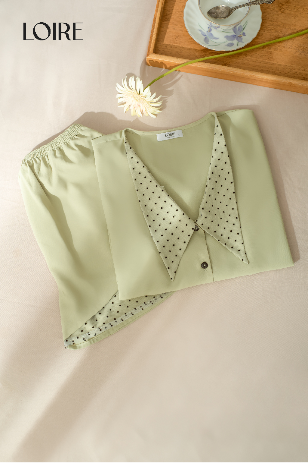 Bộ Ngủ Lụa Pijama Cổ Vạt Loirechic LPN17