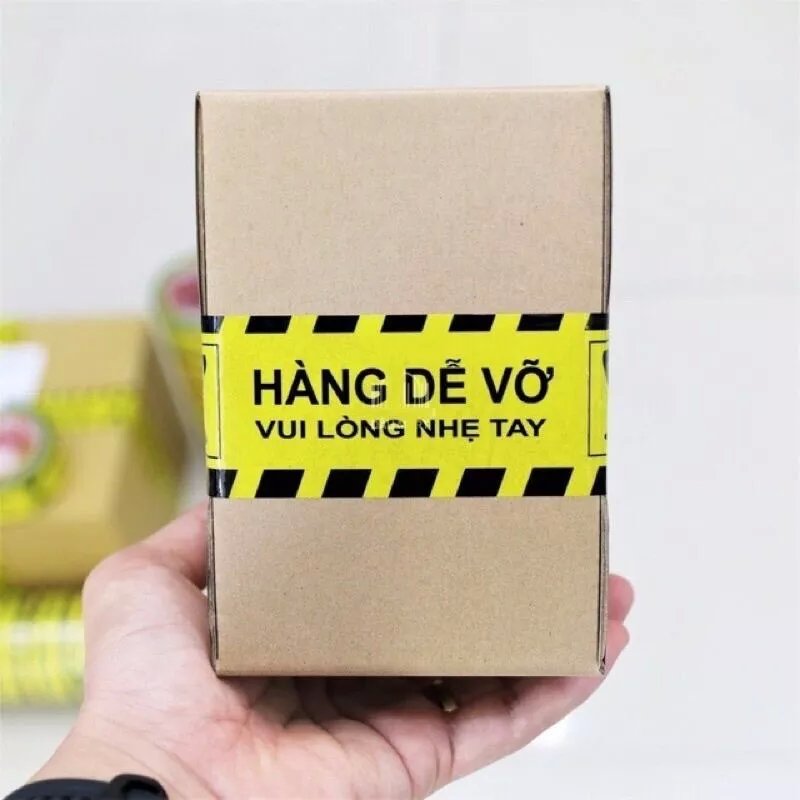 Băng keo HÀNG DỄ VỠ 100yard - màu ngẫu nhiên