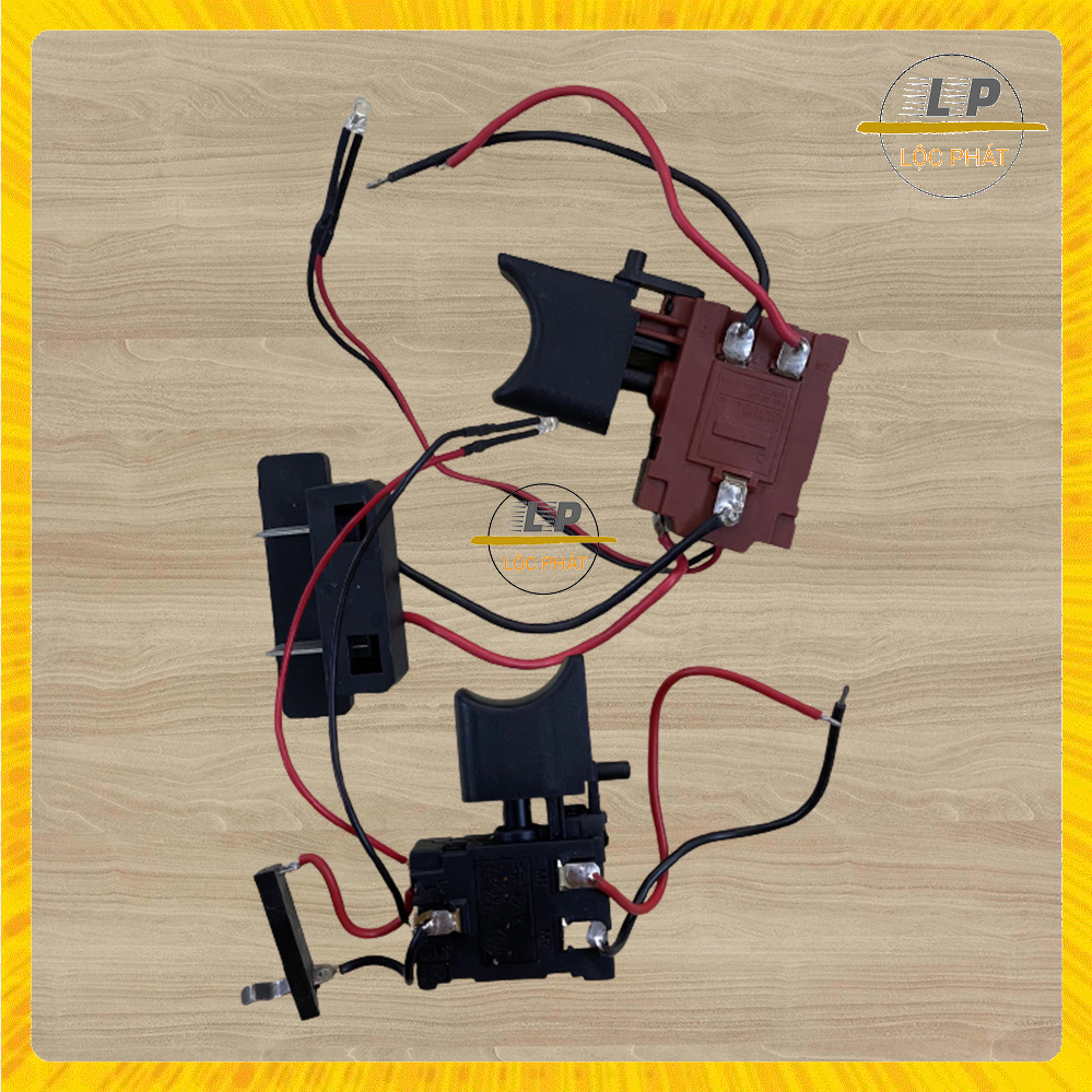 Công tắc máy khoan pin - Có loại 12V và 21V có đèn LED