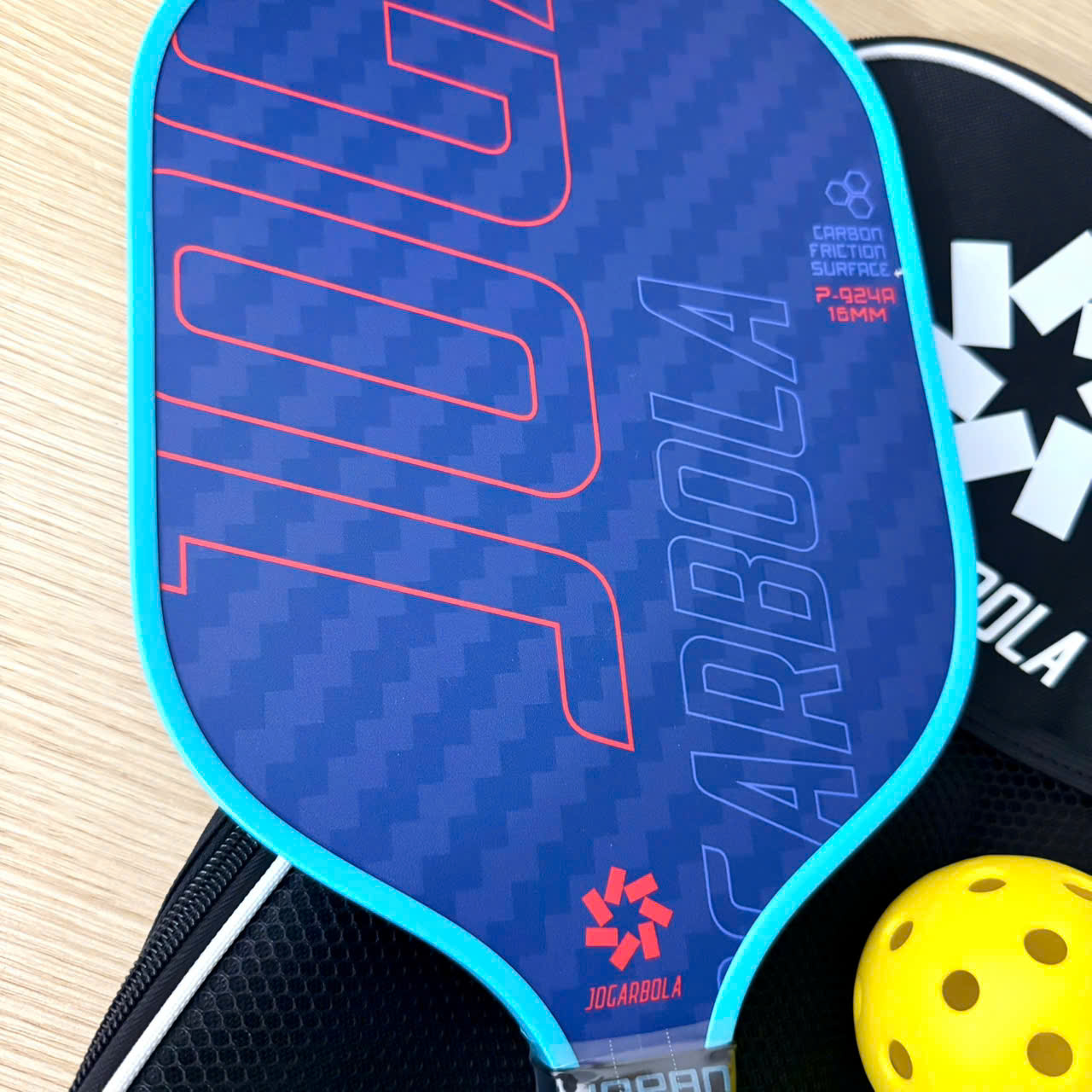 Vợt Pickleball Jogarbola P924A mẫu mới 16mm, mặt vợt Carbon, 3 lớp phủ nhám, lõi PP siêu bền